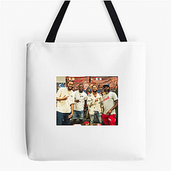 Dialogue Station The 85 South Show Bags