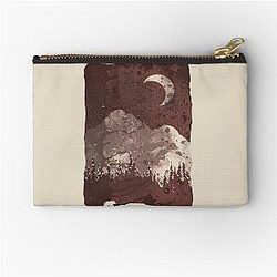 Winter Finds the Bear Zipper Pouch