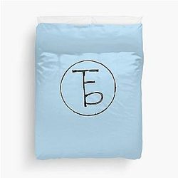 the front bottom logo essential t-shirt duvet cover