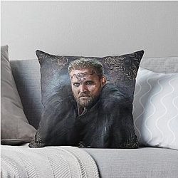 Ragnar the Younger - The Last Kingdom Throw Pillow