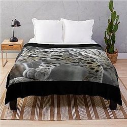 Clouded Leopard at the National Zoo Throw Blanket