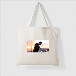 The Pitt Witness The Daily Grind Look The Pitt Bags