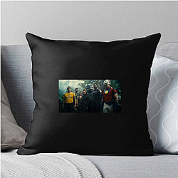 The Suicide Squad's final threat is the massive alien starfish Starro the Conqueror The Suicide Squad Pillows Cover