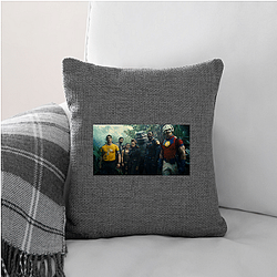 The Suicide Squad's final threat is the massive alien starfish Starro the Conqueror The Suicide Squad Pillows Cover