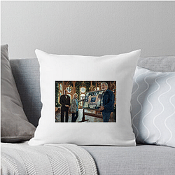 The Thursday Murder Club stars the legendary actress Helen Mirren The Thursday Murder Club Pillows Cover