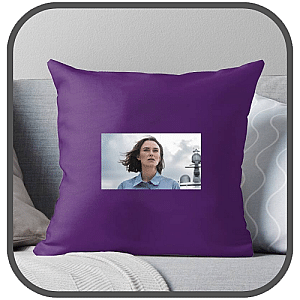 The Woman In Cabin 10 Pillows Cover