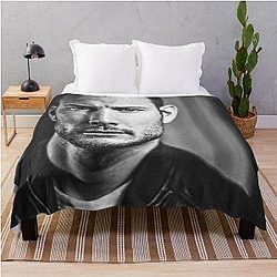 Tom Hopper Throw Blanket