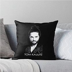 Tom Kaulitz Tokyo Hotel design black and white Throw Pillow