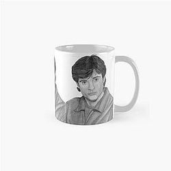 Tom Welling Classic Mug