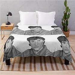 Tom Welling Throw Blanket
