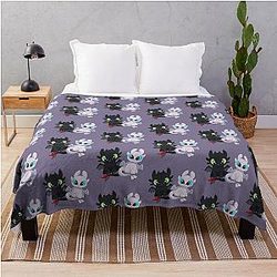 Couple Babies: Toothless & Light Fury Baby Dragons, Night Furies, Httyd, Dragon Babies, Night Lights, How to Train Dragon Throw Blanket