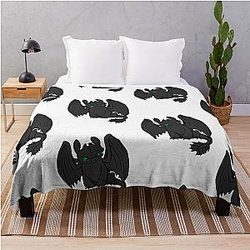 How to Train Your Dragon Throw Blanket