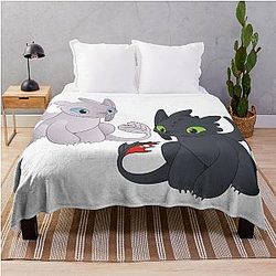 Toothless and Lightfury - How to Train Your Dragon Throw Blanket