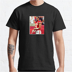 Travis Kelce played college football at Cincinnati Travis Kelce T-Shirts