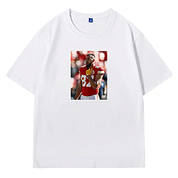 Travis Kelce is considered one of the greatest tight ends ever Travis Kelce T-Shirts