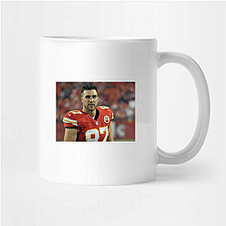 Travis Kelce hosts a podcast with his brother Jason Kelce Travis Kelce Mugs