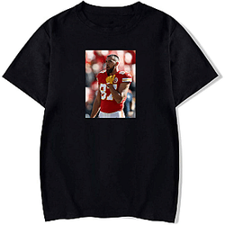 Travis Kelce is considered one of the greatest tight ends ever Travis Kelce T-Shirts