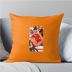 Travis Kelce plays for the Kansas City Chiefs Travis Kelce Pillows Cover
