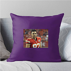 Travis Kelce hosts a podcast with his brother Jason Kelce Travis Kelce Pillows Cover