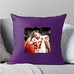 Travis Kelce has won three Super Bowls with his team Travis Kelce Pillows Cover