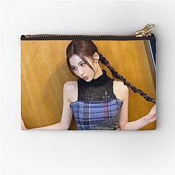 Sana Zipper Pouch with you