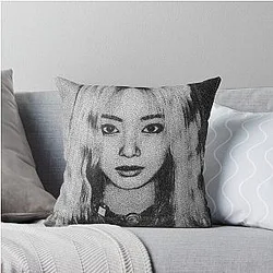 Tzuyu of TWICE Throw Pillow
