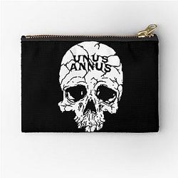 Unus Annus Skull Zipper Pouch