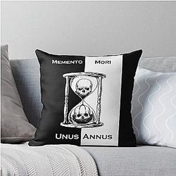Memento Mori Unus Annus Pillow