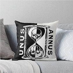 Unus Art Throw Pillow