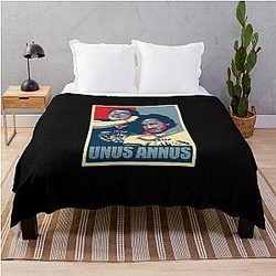 Unus Annus Split Throw Blanket