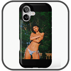 Ursula Corbero Cases
