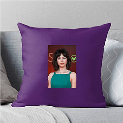 Leading Lady Ursula Corbero Pillows Cover