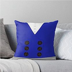 Veronica Sawyer Costumes Throw Pillow