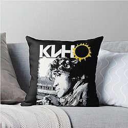 Viktor Tsoi Throw Pillow