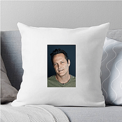 Vince Vaughn Merch Vince Vaughn Pillows Cover