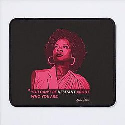 Viola Davis: Sophisticated Elegance in Premium T-Shirt Designs Mousepad