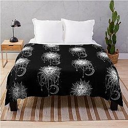Widow's Bay Patricia Throw Blanket