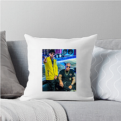 Wisin released El Sobreviviente Wisin Pillows Cover