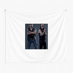 Wisin produces music also Wisin Tapestries