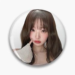 jang wonyoung Pin