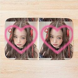 Wonyoung pink heart selca mat