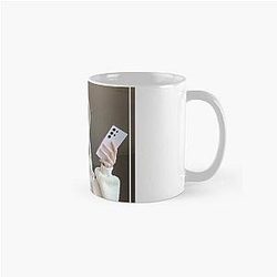 ₩(won) Yoon Young Hoodie Version 3 Classic Mug