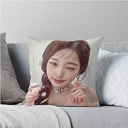 Wonyoung Wink Throw Pillow