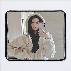 Wonyoung Hoodie ver. Mouse Pad
