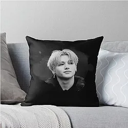 ATEEZ Throw Pillow
