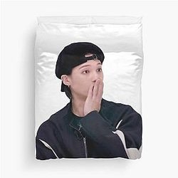 Wooyoung reaction meme Duvet Cover