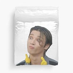 Wooyoung Reaction Meme Duvet Cover