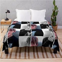 SEVENTEEN Woozi Throw Blanket