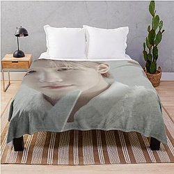 Seventeen Woozi Power of Love Blanket