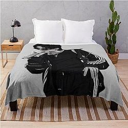 Seventeen Woozi Throw Blanket